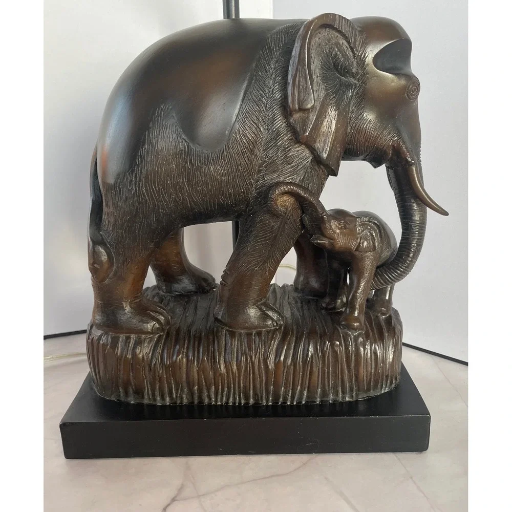 Vintage Mid-Century Bronze‎ Style Mother and Baby Elephant Sculptural Table Lamp